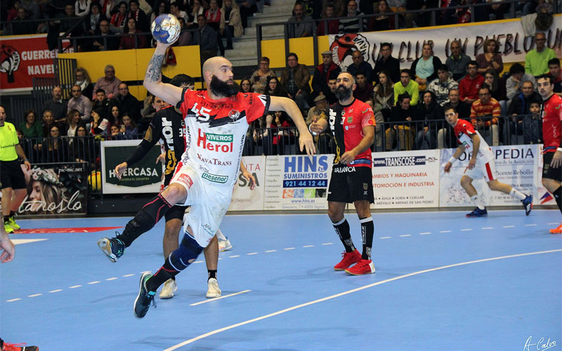 El Viveros Herol Bm. Nava Partido Atlético Novás