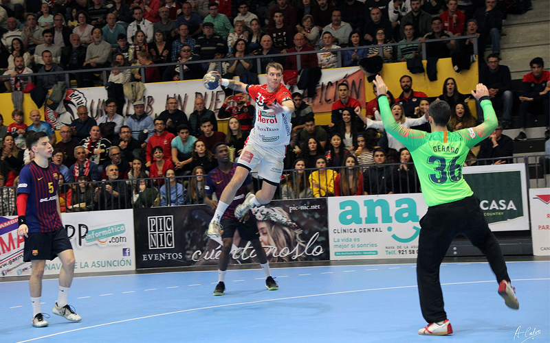Viveros Herol Bm. Nava derrota al Barça B