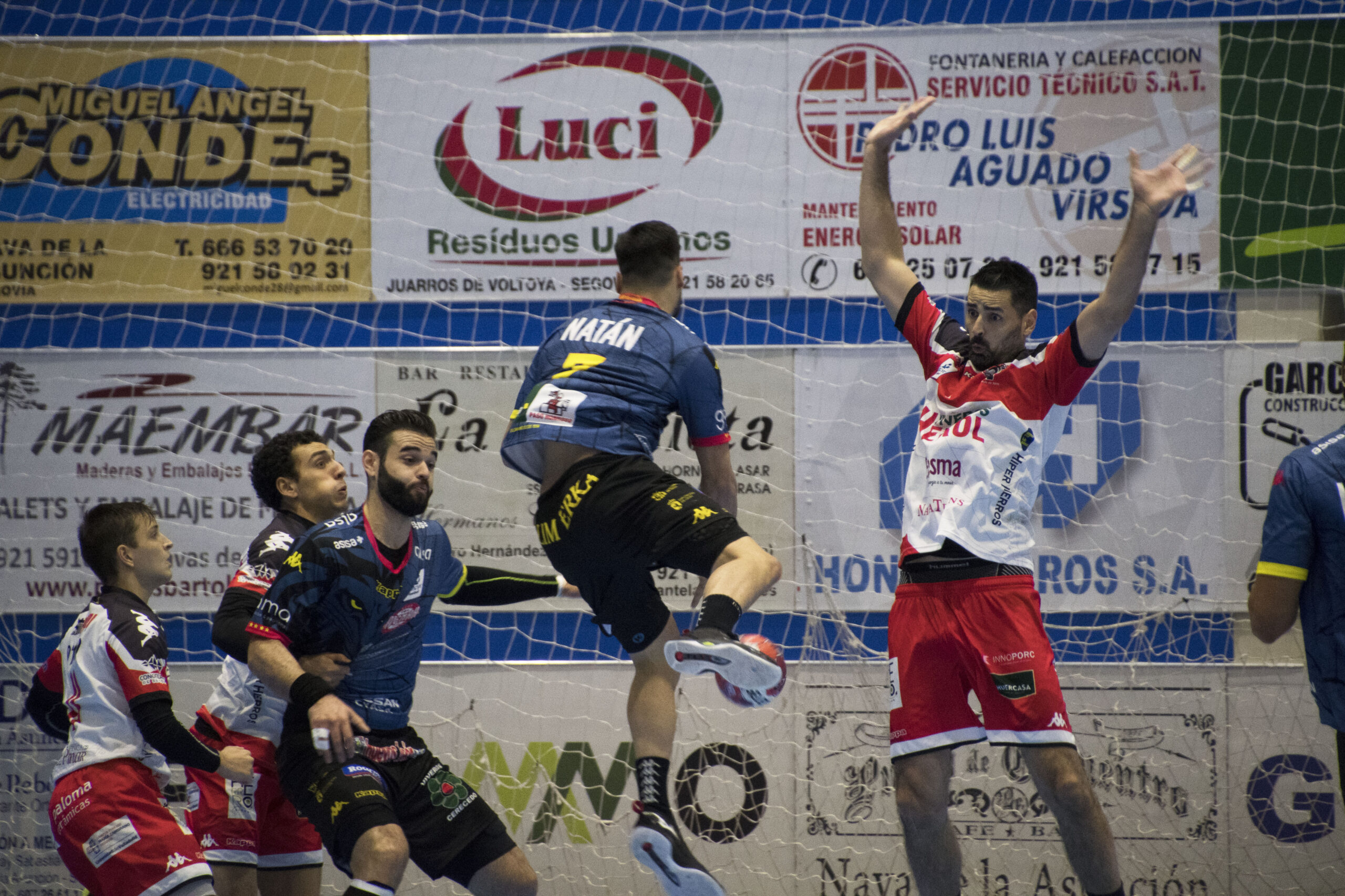 Nava - Ademar / Foto: Dani Pérez