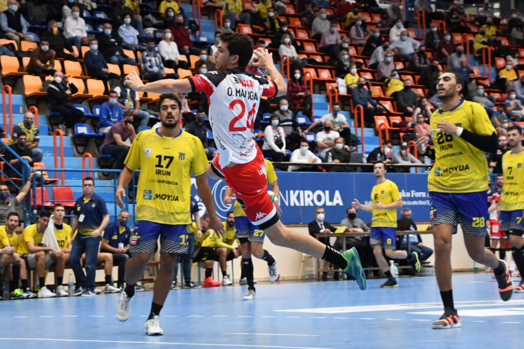 Óscar Marugán ante Irún / Foto: Arrate Morales